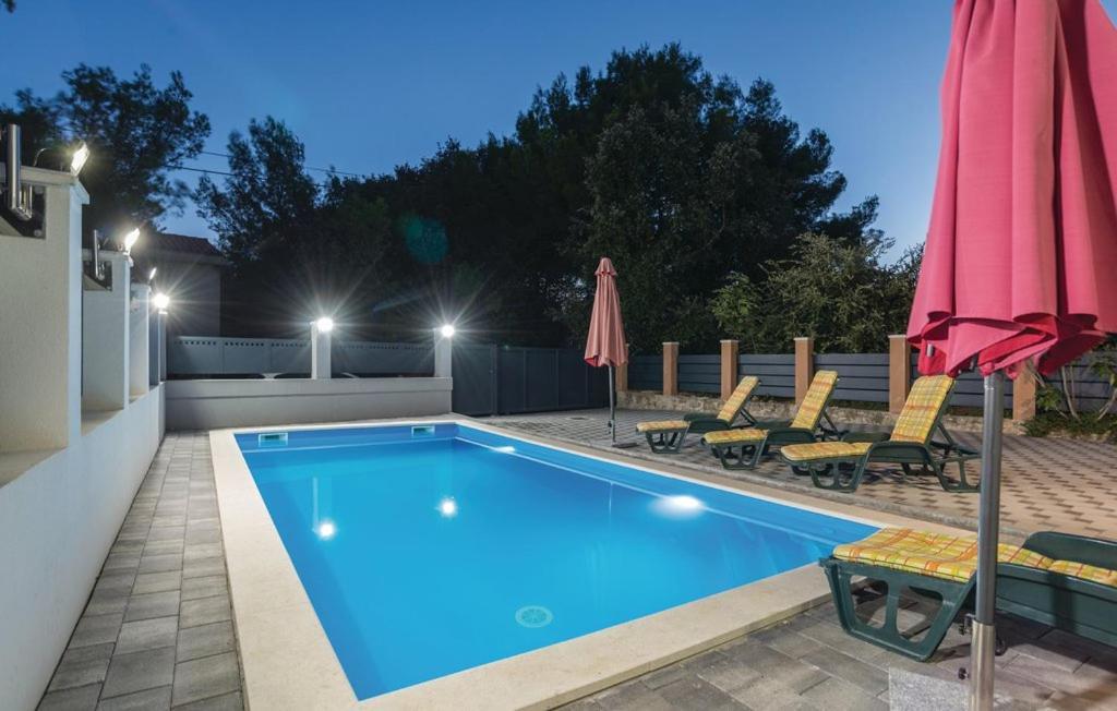 Villa Diana Pakoštane Buitenkant foto