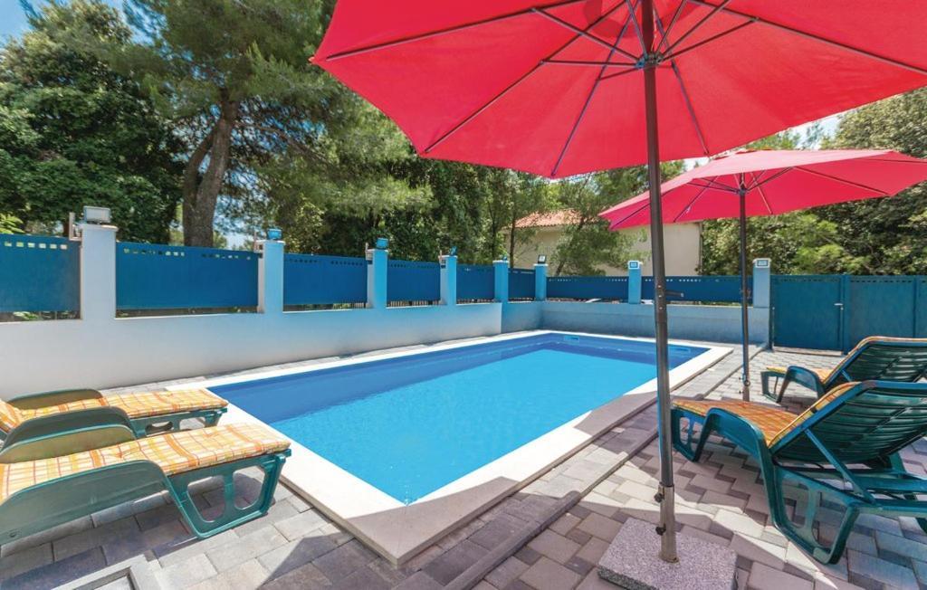 Villa Diana Pakoštane Buitenkant foto